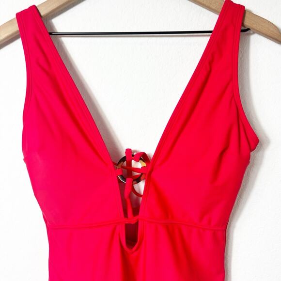 CUPSHE O-RING LACE UP ONE PIECE RED SWIMSUIT WOMEN SIZE MEDIUM BRAND NEW - Picture 4 of 6
